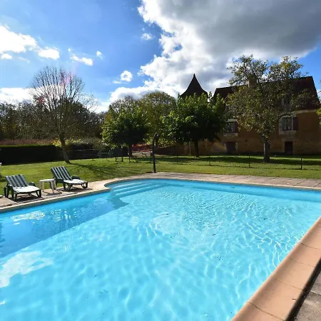 Vintage In Besse With Swimming Pool Saint-Pompont