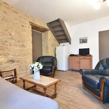 Vintage In Besse With Swimming Pool Holiday home Saint-Pompont