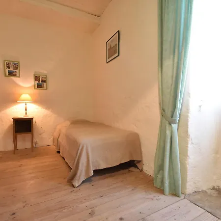 Vintage In Besse With Swimming Pool Saint-Pompont